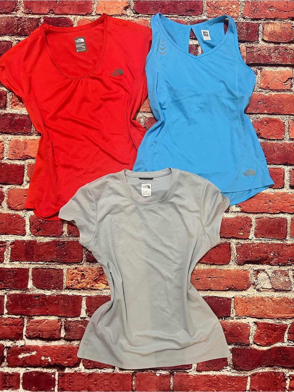 The north face top bundle - Picture 1 of 3